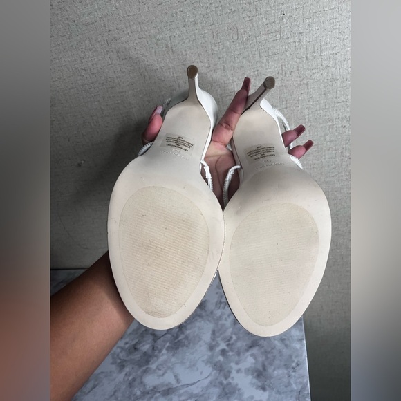 Steve Madden Exotica Pearl Rhinestone Leg-coil Sandals 9.M - Picture 6 of 8